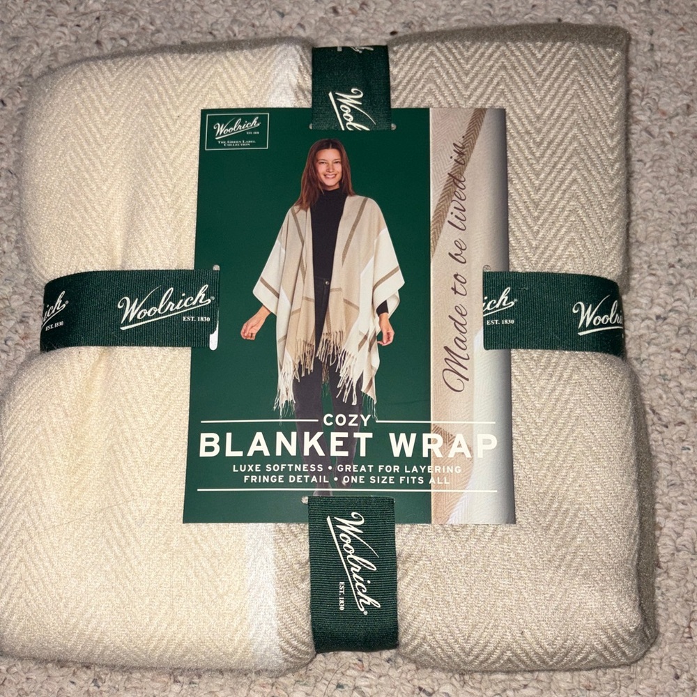 Woolrich Cream Blanket Wrap with Fringe